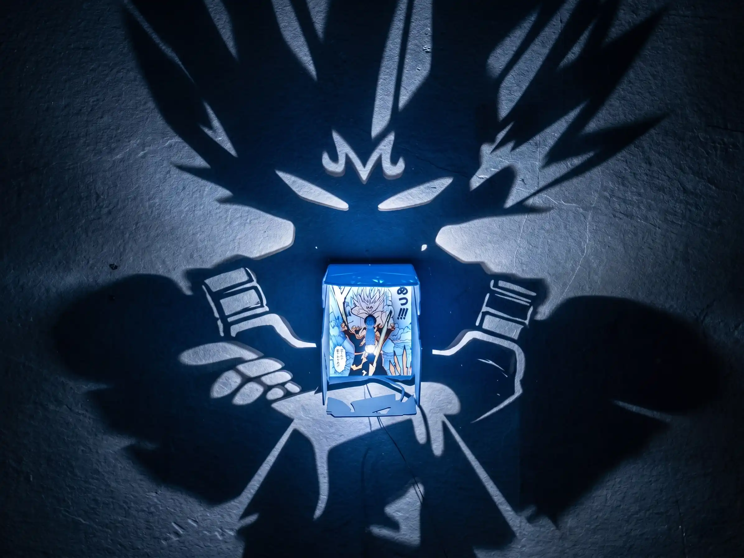 Portal 9 shadow lamp